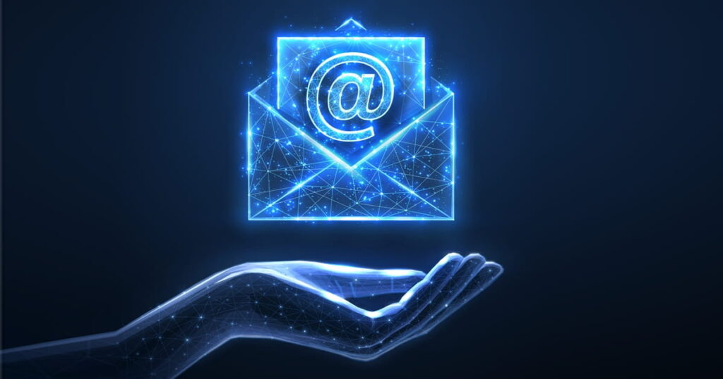 241205-ai-personalized-email-lg